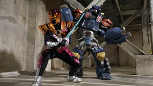 Super Space Sheriff Gavan Infinity VS Raiya 9