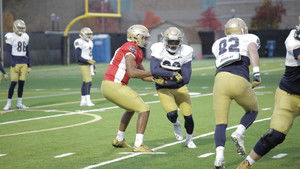 A Season With: 1×9 {year} Online En Netflix