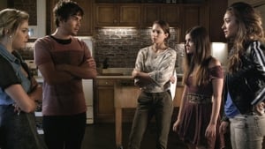 Pretty Little Liars (Pequeñas mentirosas) 5X18 Online Subtitulado