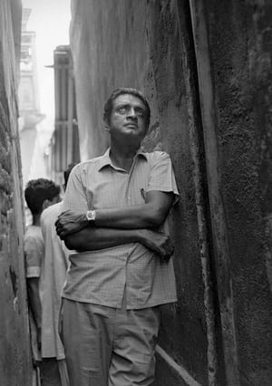 Image Satyajit Ray Negatives - My Life with Manikda