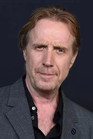 Rhys Ifans photo