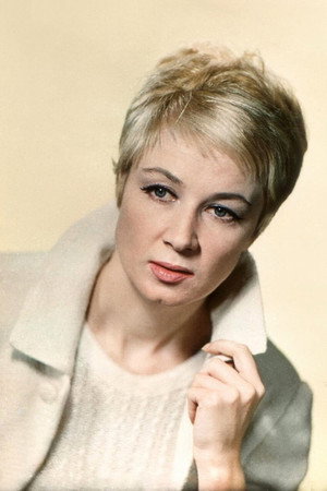Alla Demidova portrait