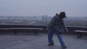 Time Loop 32