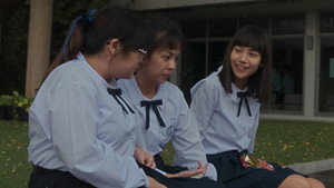 Girl from Nowhere: 1×2