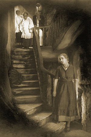 Backstairs 7