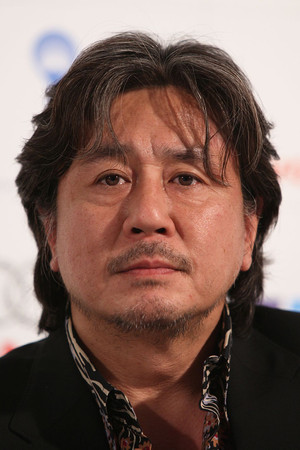 Choi Min-sik photo