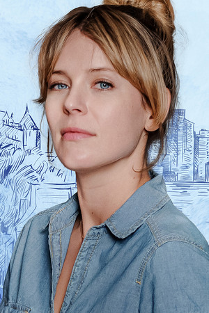 Charlotte Aubin photo