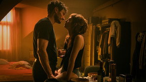 The pregnant woman still