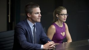 Arrow S03E01