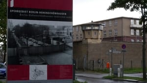 Was wurde aus der Stasi? (2016)