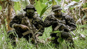 SEAL Team: 7×8, episod online