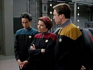 Star Trek : Voyager - Star Trek : Voyager - Saison 1 - Le Droit Chemin - image n°2