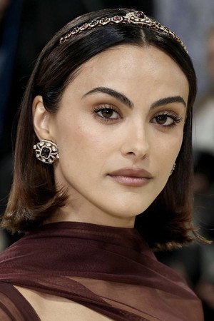 Camila Mendes