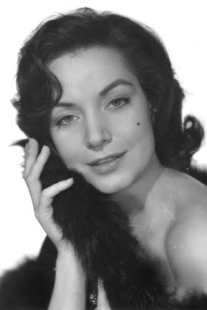 Carmen de Lirio portrait