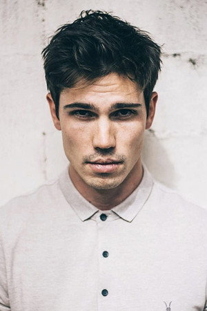 Tanner Novlan portrait