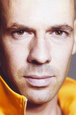 Emile Minnie thumbnail