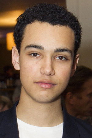 Archie Madekwe photo