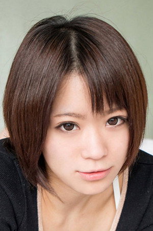 Takatsuki Runa portrait