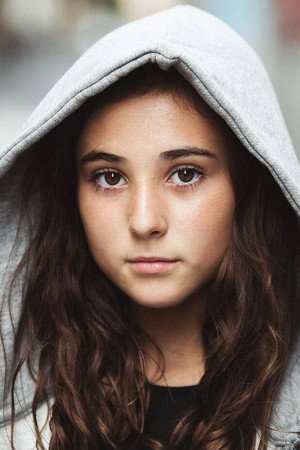 Paula Castellote portrait