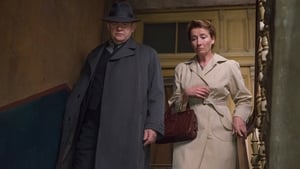 Alone in Berlin (2016)