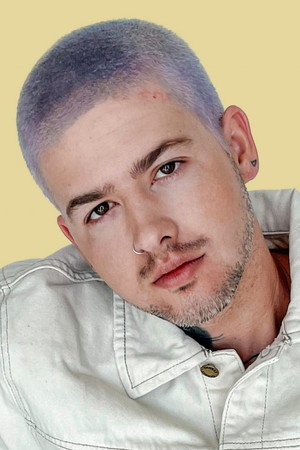 Travis Mills portrait