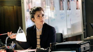 UnREAL (2018) Season 3X5 Watch Online Free | ඔන්ලයින් බලන්න