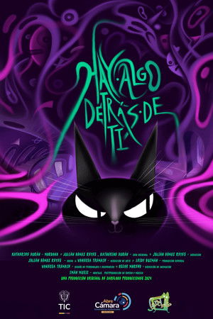 Hay algo detras de ti