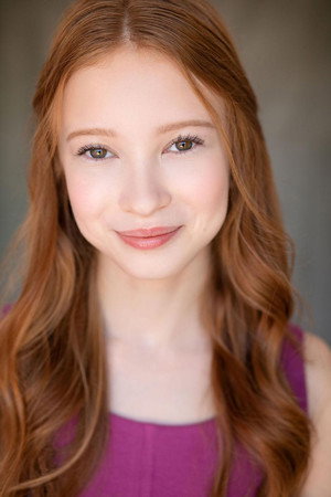 Caroline Elle Abrams portrait