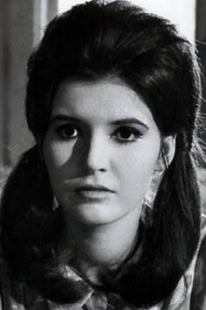 Mervat Amin portrait