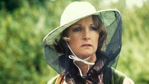 To the Manor Born 3×4 – Birds Vs Bees