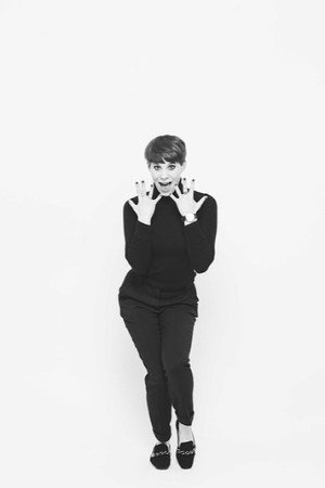 Suzi Ruffell: Dance Like Everyone's Watching 1