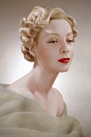 Helen Bennett portrait