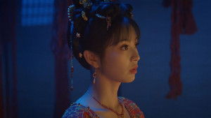 Moonlit Reunion: 1×33