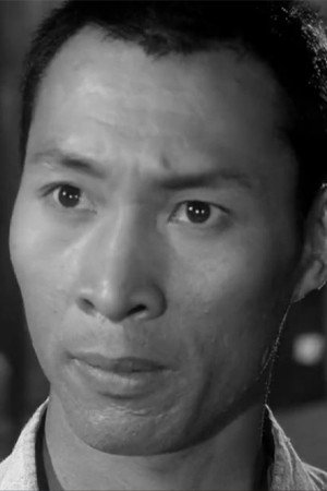 Diễn viên 韓棟