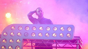 Chase & Status - Episode 8