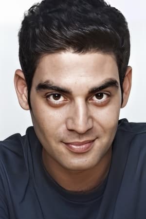 Özgün Aydın portrait