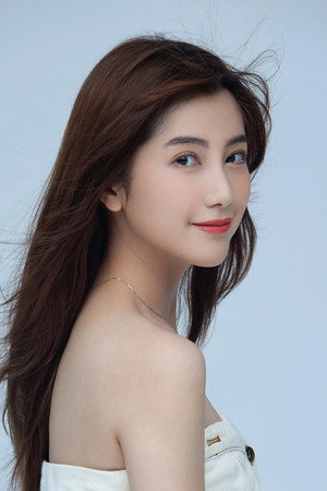 Dong Xiaobai portrait