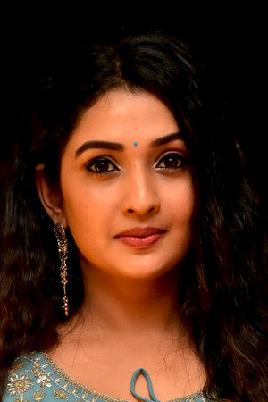 Sonal Monteiro portrait