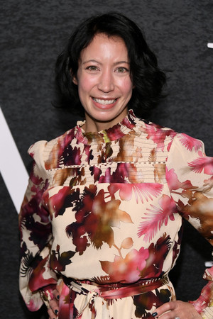 Jennifer Yale - Photo