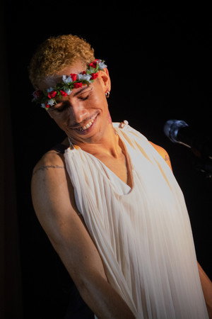 Muri Almeida portrait