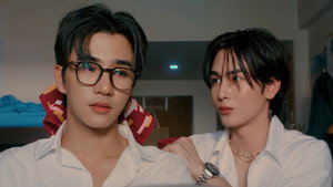 Yêu Thầy Bằng Cả Thế Giới