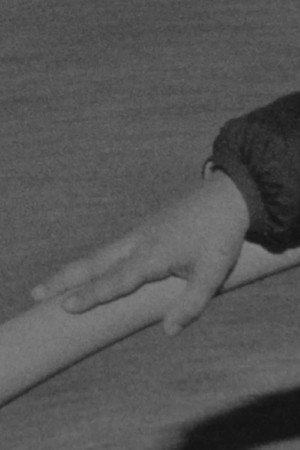 Suspended Memory: Fragments of a Mind on Pause