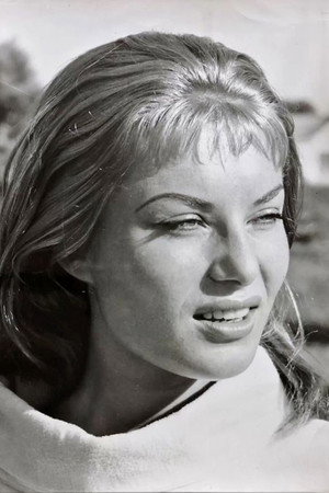 Belinda Lee photo 6