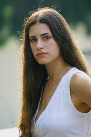 Ilana (as Aya Steinovitz Laor)