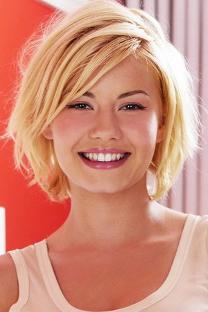 Elisha Cuthbert