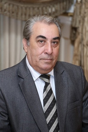 Novruz Qartal portrait