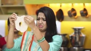 Chinna Thambi Nandini Learns to Cook