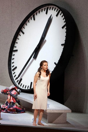 The Metropolitan Opera: La Traviata 4