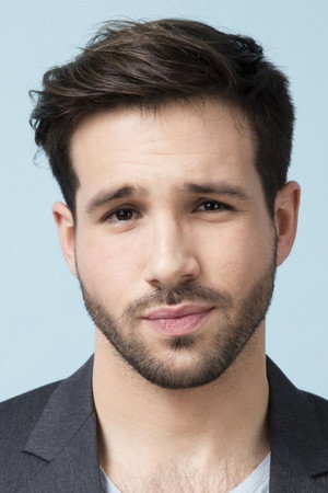 Damien Lauretta portrait