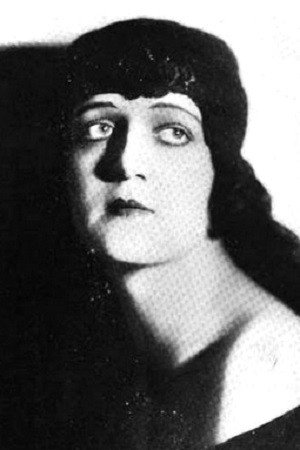 Peggy Shanor portrait